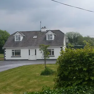 Cloonboo With Tours Sleeps 12 , Galway Ireland