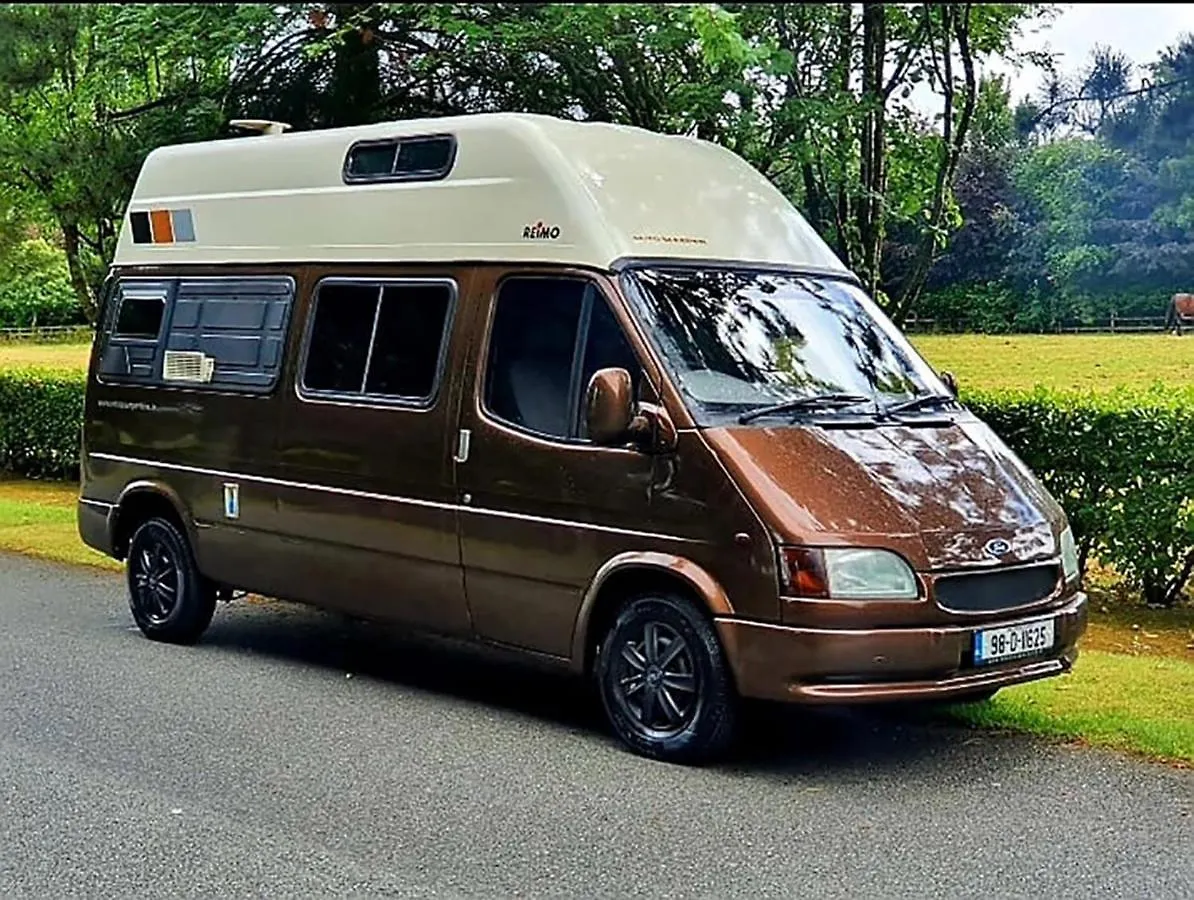 Retro Camper Hire Discover Ireland Dublin Ireland