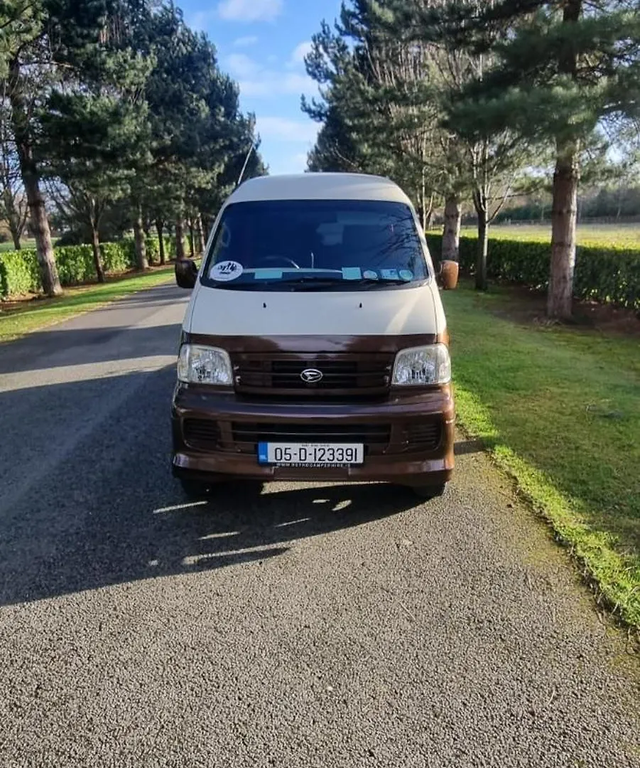 Retro Camper Hire Discover Ireland Dublin Campingplatz