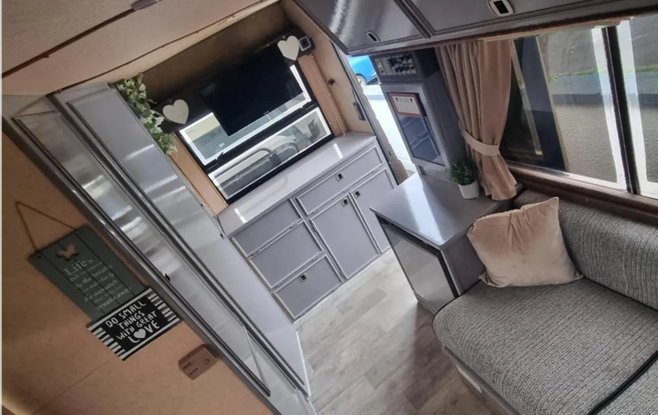 Retro Camper Hire Discover Ireland Dublin