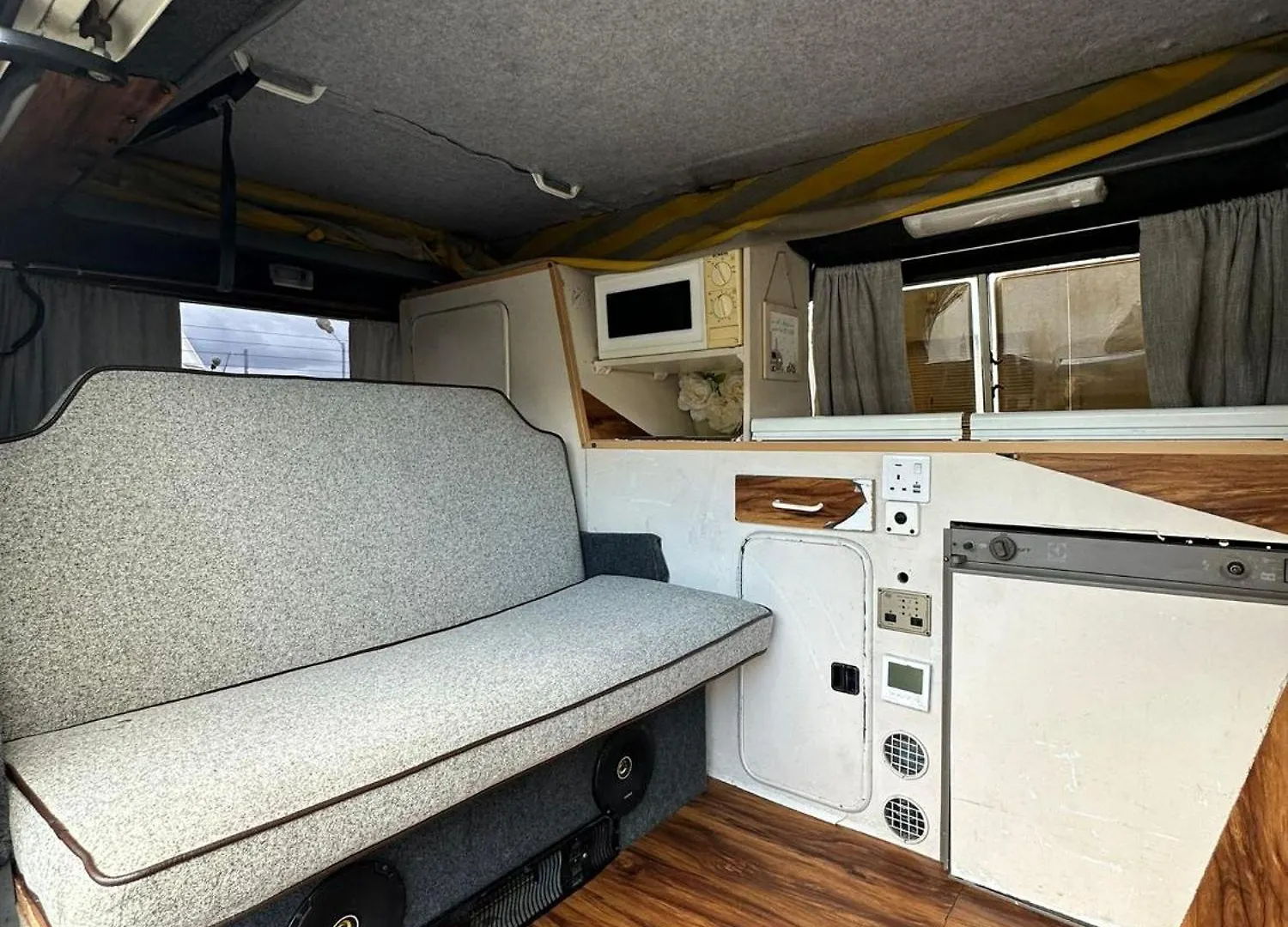 Retro Camper Hire Discover Ireland Dublin Campingplatz