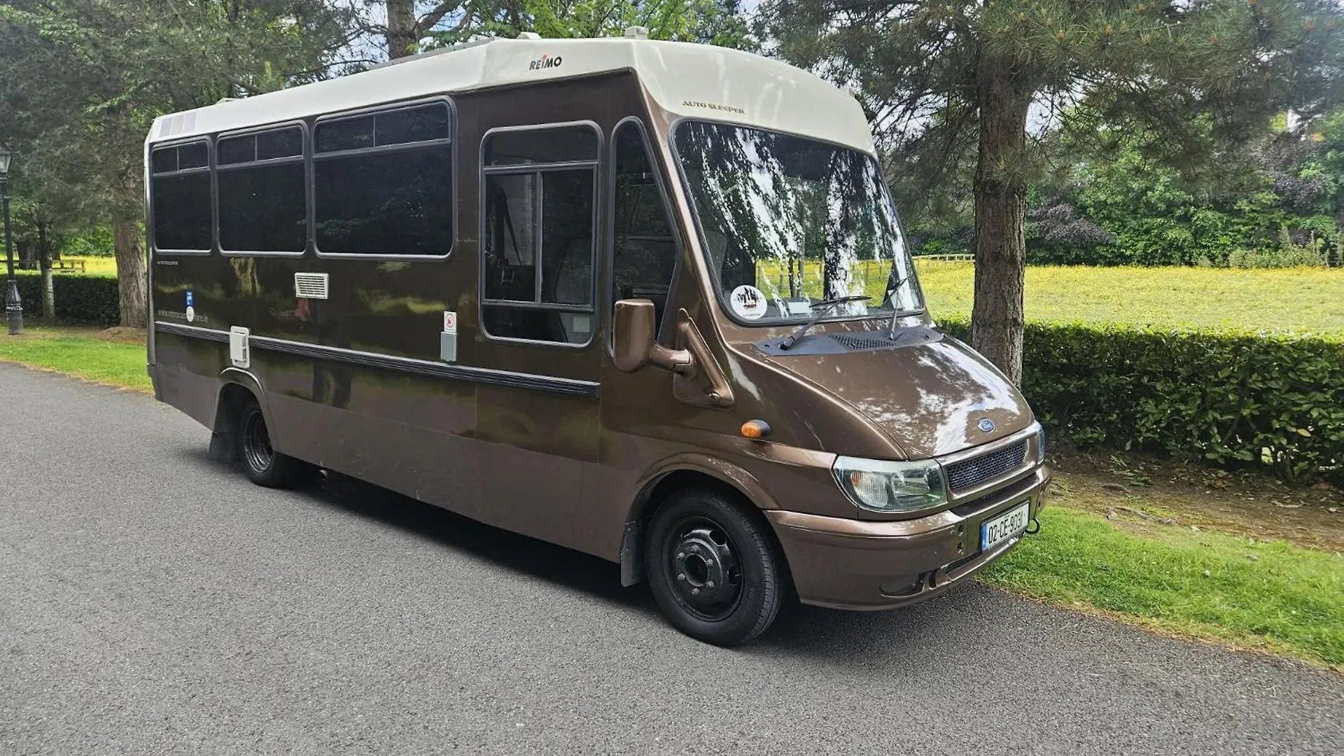 Retro Camper Hire Discover Ireland Dublin