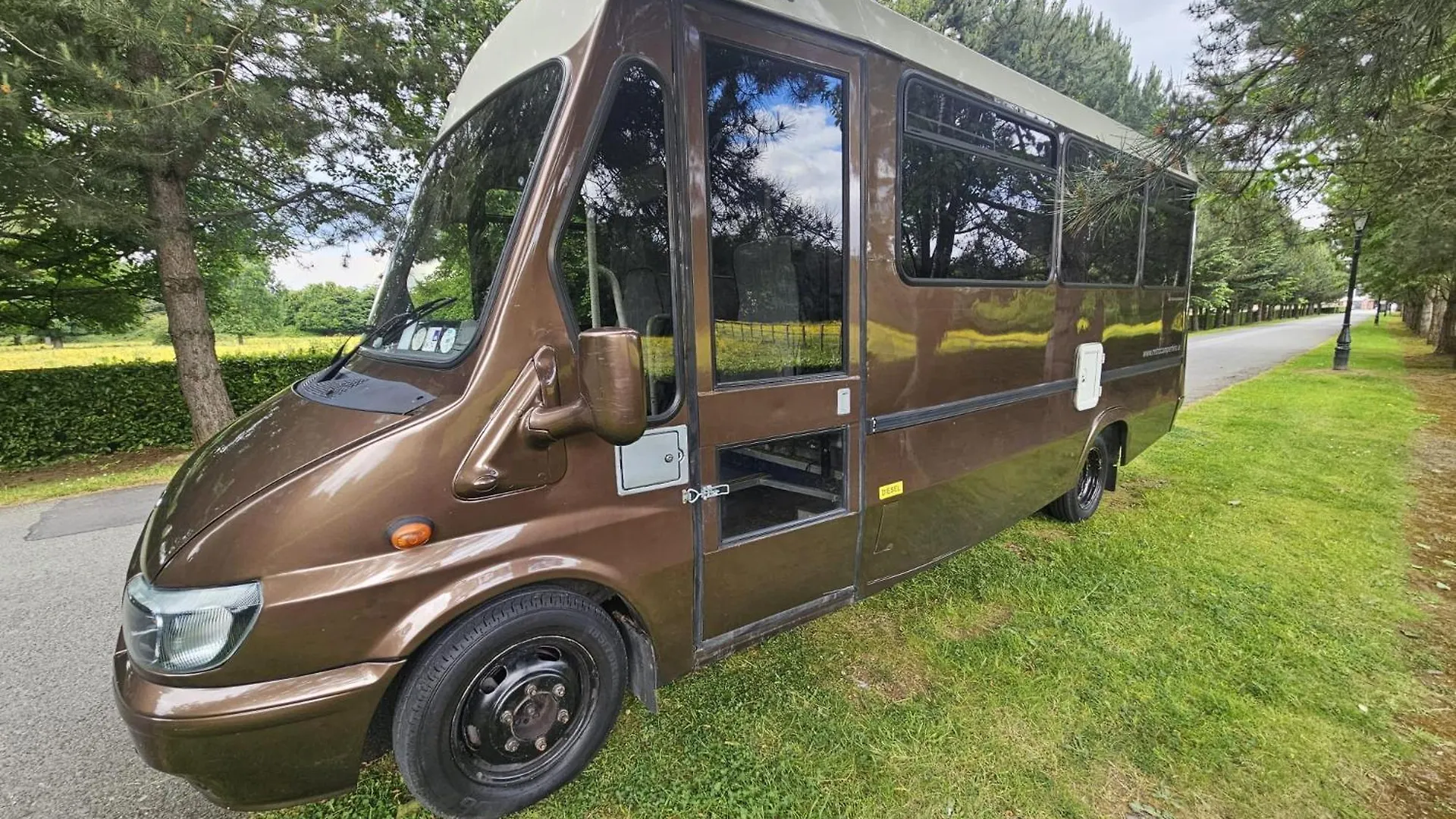 Retro Camper Hire Discover Ireland Dublin