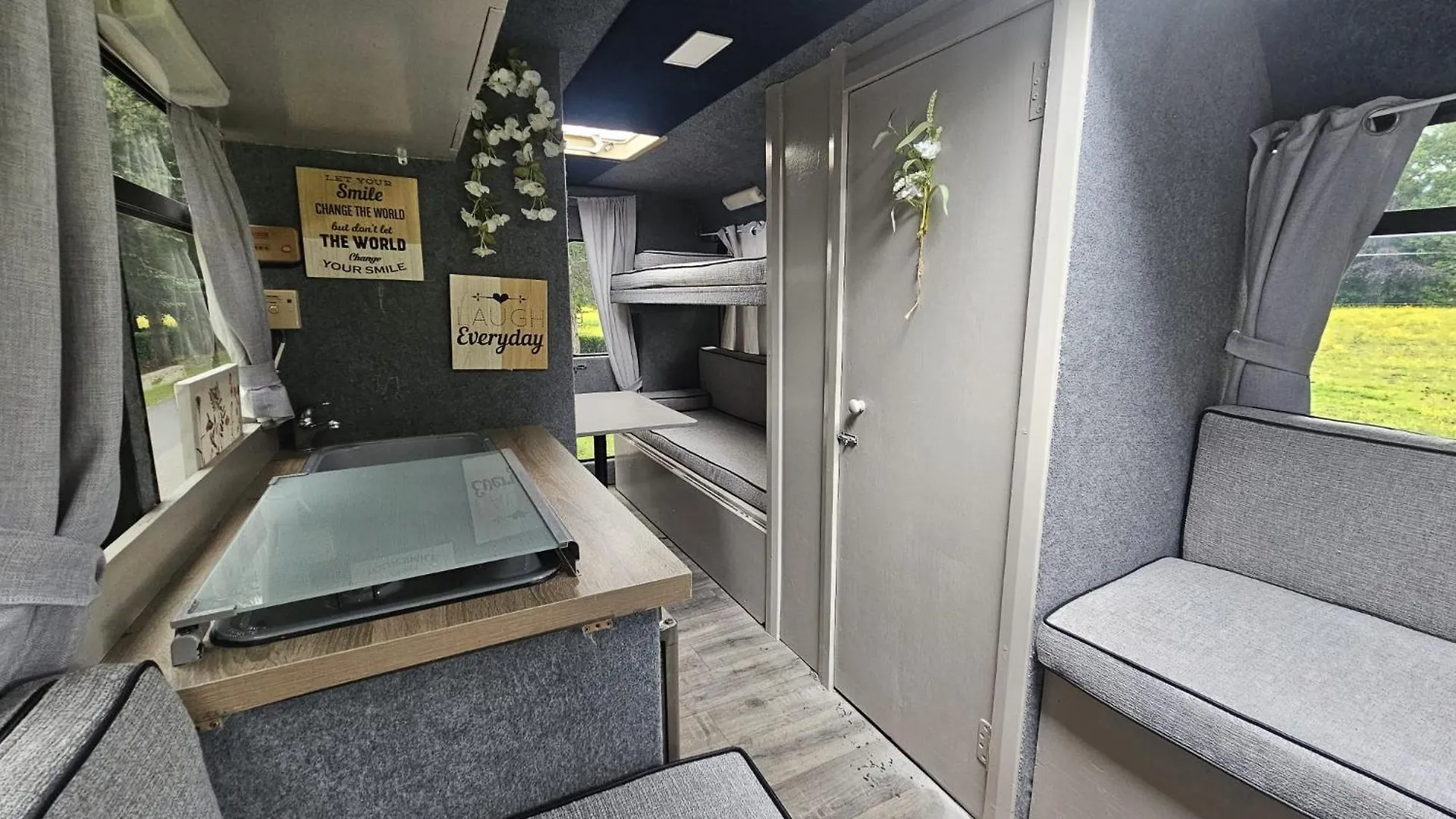 Retro Camper Hire Discover Ireland Dublin 0*,